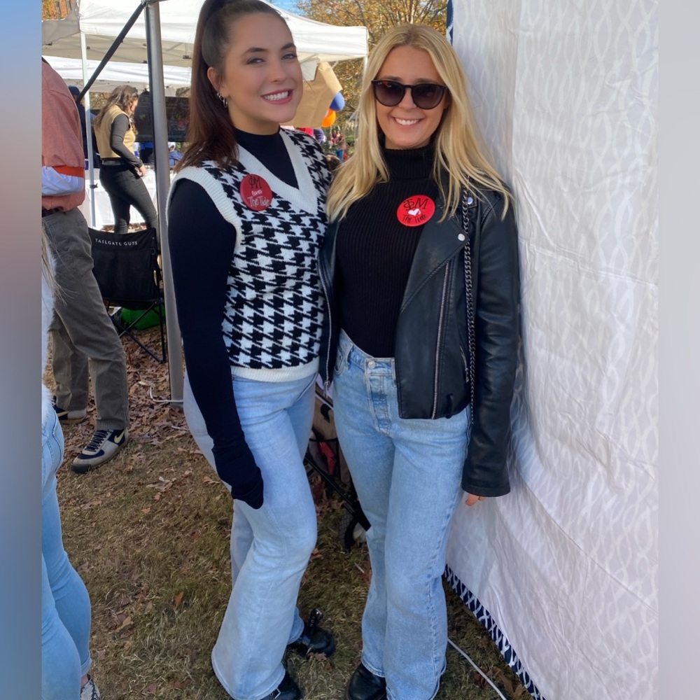 Levi Ribcage flare size 28.